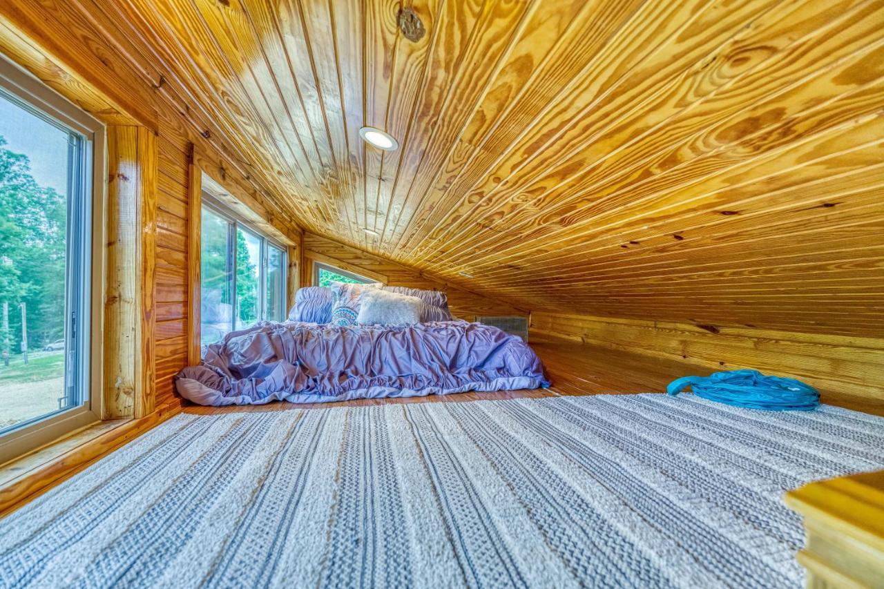 The Gemini-A Dreamy, Waterfront Tiny Cabin Rogersville Exterior foto